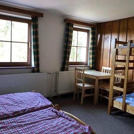 Penzion "Pod Hureckym Vrchem" Prasily Buitenkant foto